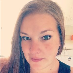 Meet your Posher, Jenifer